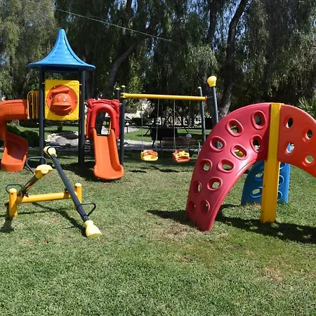 Splash בית נופש *